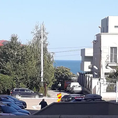 Apartment Near The Sea Constanta Exterior photo